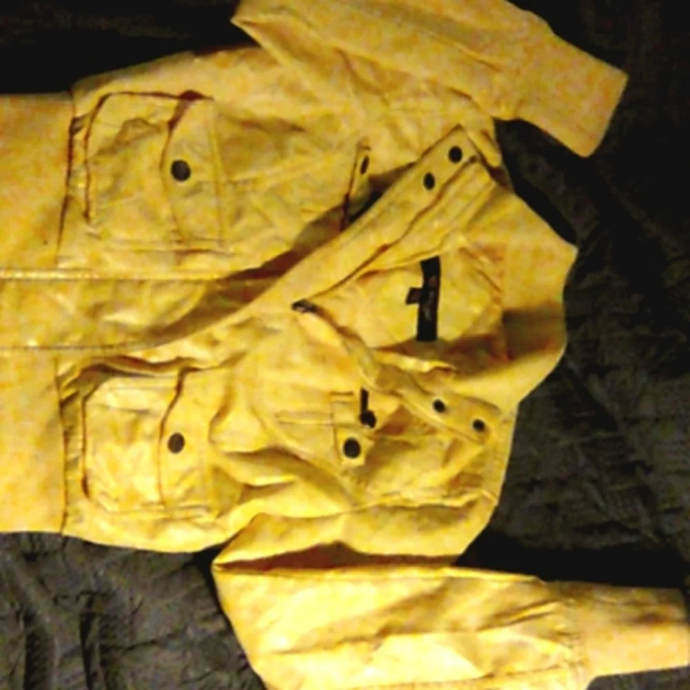 Yellow c magic jacket - Picture 2 of 3